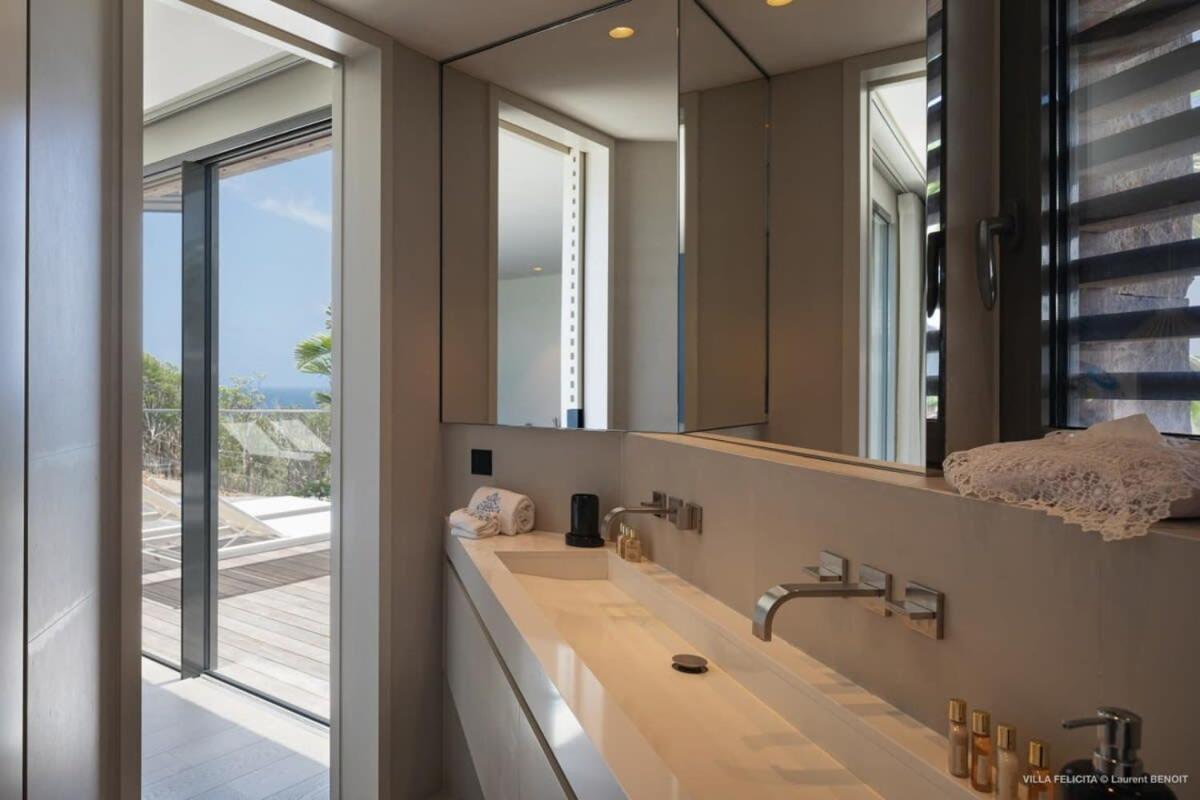 St. Barthelemy On A Hill Side Villa With Superb Amenities מראה חיצוני תמונה